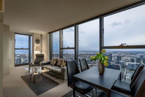 Melbourne SkyHigh Apartments - Darwin Holiday 15