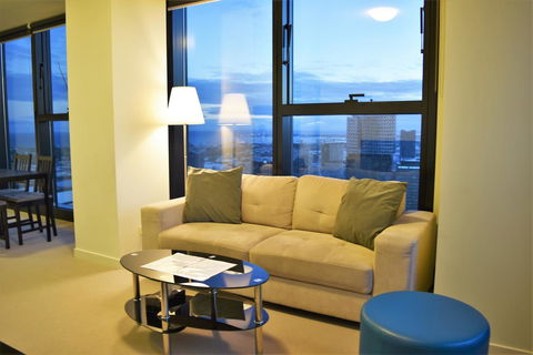 Melbourne SkyHigh Apartments - Darwin Holiday 26