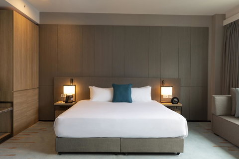 Novotel Melbourne Central - Darwin Holiday 15