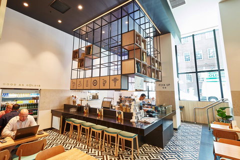 Novotel Melbourne Central - Darwin Holiday 29