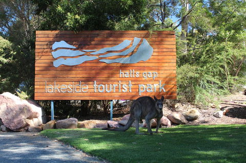 Halls Gap Lakeside Tourist Park - Darwin Holiday 3