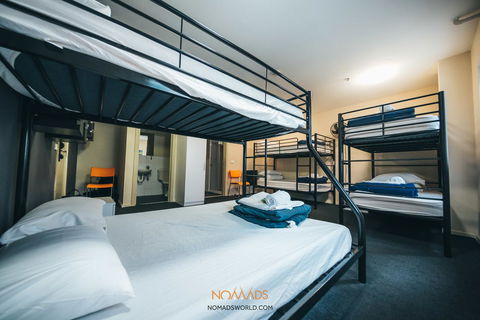 Nomads Melbourne Backpackers - Darwin Holiday 24
