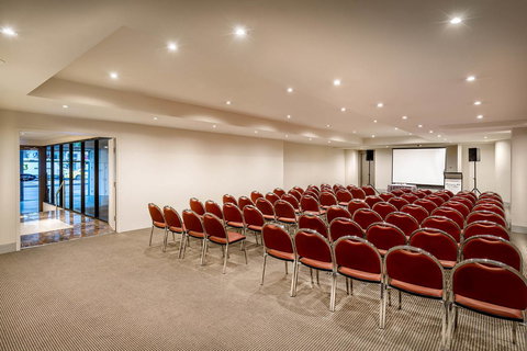 Batman\'s Hill On Collins - Darwin Holiday 5