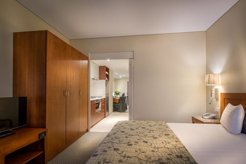 Batman\'s Hill On Collins - Darwin Holiday 27