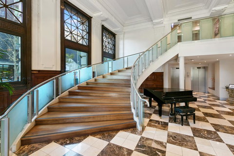 Batman\'s Hill On Collins - Darwin Holiday 23