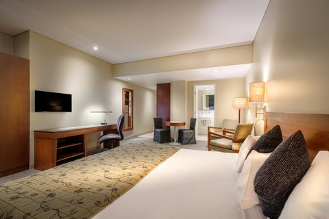 Batman\'s Hill On Collins - Darwin Holiday 26