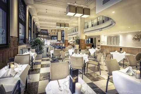 Batman\'s Hill On Collins - Darwin Holiday 32