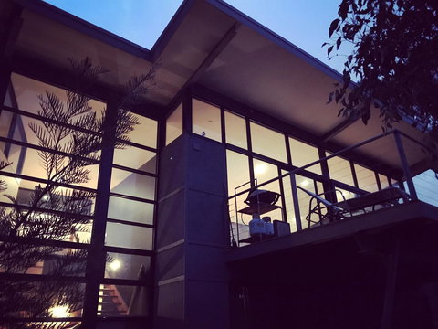 Ocean View Treetops Retreat - Darwin Holiday 0