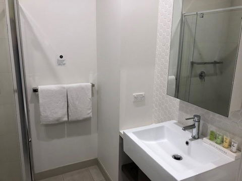 Whitehorse Apartments Hotel - Darwin Holiday 3