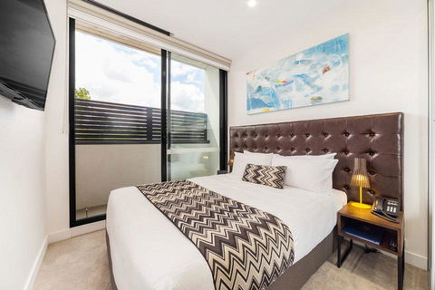 Whitehorse Apartments Hotel - Darwin Holiday 2