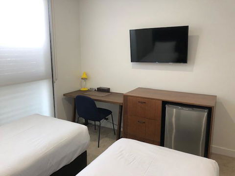 Whitehorse Apartments Hotel - Darwin Holiday 5