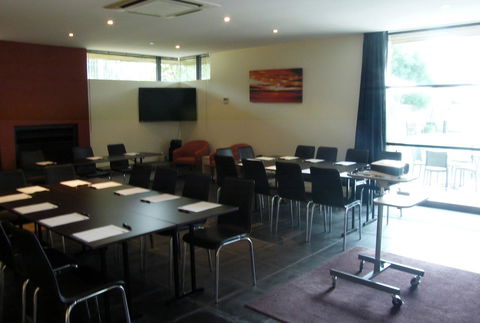 Phillip Island Apartments - Darwin Holiday 16