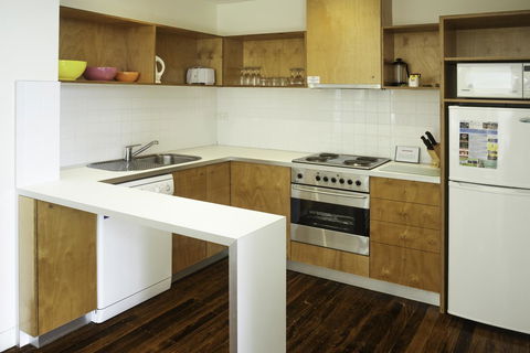 Phillip Island Apartments - Darwin Holiday 4