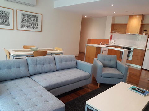 Phillip Island Apartments - Darwin Holiday 2