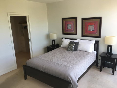 Geelong Waterfront Penthouse Apartment - Darwin Holiday 6