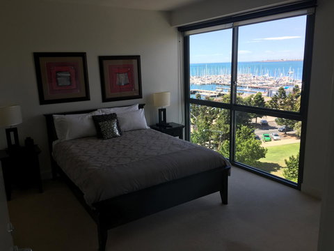 Geelong Waterfront Penthouse Apartment - Darwin Holiday 7