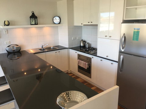 Geelong Waterfront Penthouse Apartment - Darwin Holiday 8