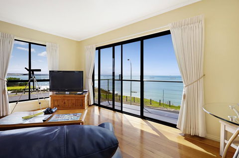 Clifftop Apartments Portland Vic - Darwin Holiday 5