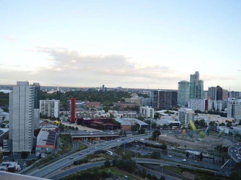 3BR Apartment At Victoria Tower Southbank - Darwin Holiday 21