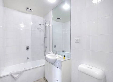 3BR Apartment At Victoria Tower Southbank - Darwin Holiday 13