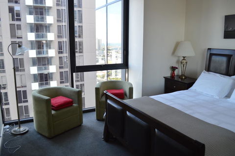 3BR Apartment At Victoria Tower Southbank - Darwin Holiday 11