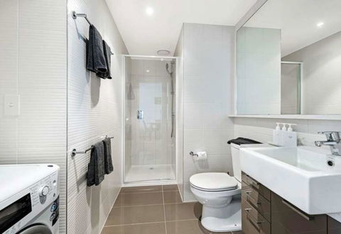 Luxury Apartments With View - Darwin Holiday 11