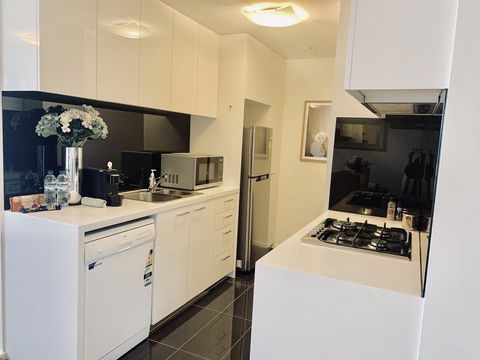 Luxury Apartments With View - Darwin Holiday 25