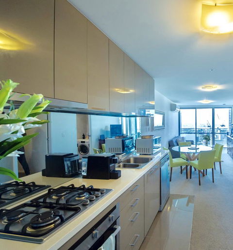 Luxury Apartments With View - Darwin Holiday 3