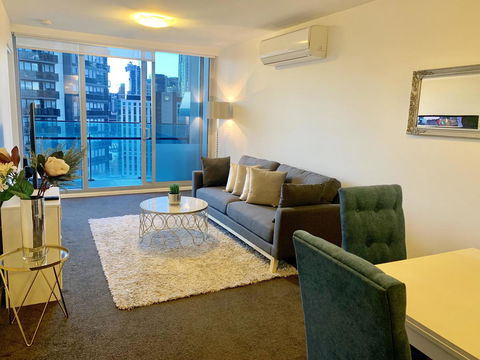 Luxury Apartments With View - Darwin Holiday 5