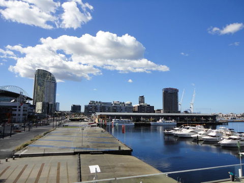 AKOM AT Docklands - Darwin Holiday 37