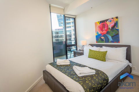 AKOM AT Docklands - Darwin Holiday 2