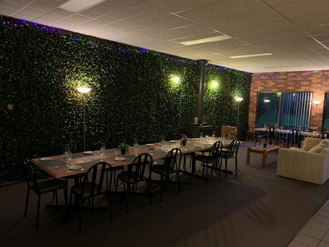 Mountain Creek Motel Bar & Restaurant - Darwin Holiday 13