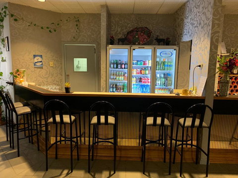 Mountain Creek Motel Bar & Restaurant - Darwin Holiday 10