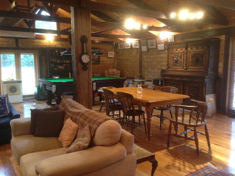 Mud Hollow Barn - Darwin Holiday 5