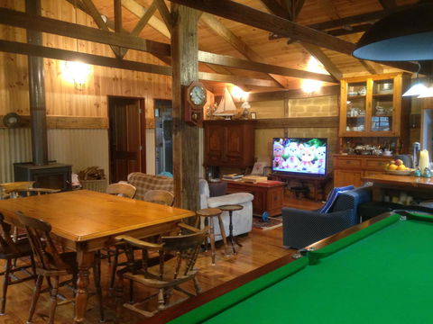 Mud Hollow Barn - Darwin Holiday 7