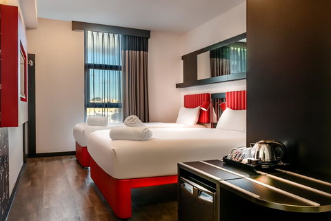 Essence Hotel Carlton - Darwin Holiday 8