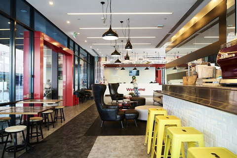 Essence Hotel Carlton - Darwin Holiday 23