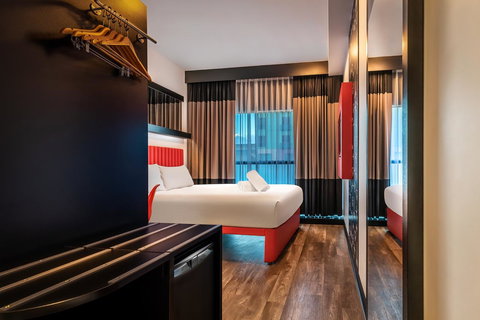 Essence Hotel Carlton - Darwin Holiday 2