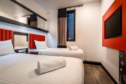 Essence Hotel Carlton - Darwin Holiday 12