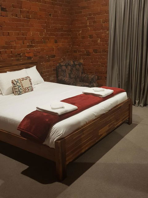 Sublime Spa Apartments - Darwin Holiday 14