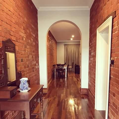 Sublime Spa Apartments - Darwin Holiday 9