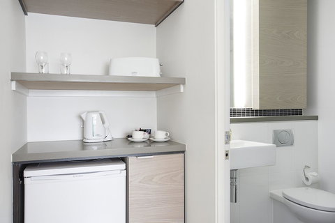 St Kilda Central Apartments - Darwin Holiday 14