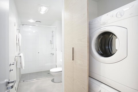 St Kilda Central Apartments - Darwin Holiday 9