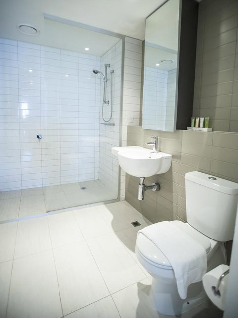 Southern Cross Serviced Apartments - Darwin Holiday 21