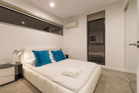 Doncaster Private Collection 2 Bed Townhouse@Pearl - Darwin Holiday 8