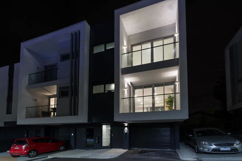 Doncaster Private Collection 2 Bed Townhouse@Pearl - Darwin Holiday 14