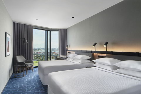 Vibe Hotel Melbourne Docklands - Darwin Holiday 4
