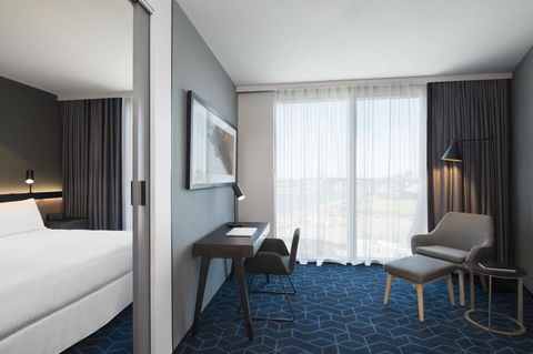 Vibe Hotel Melbourne Docklands - Darwin Holiday 37