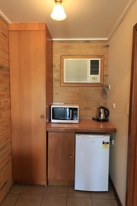 Quays Motel San Remo - Darwin Holiday 7