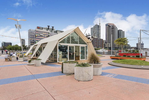 Docklands Private Collection - NEWQUAY - Darwin Holiday 22